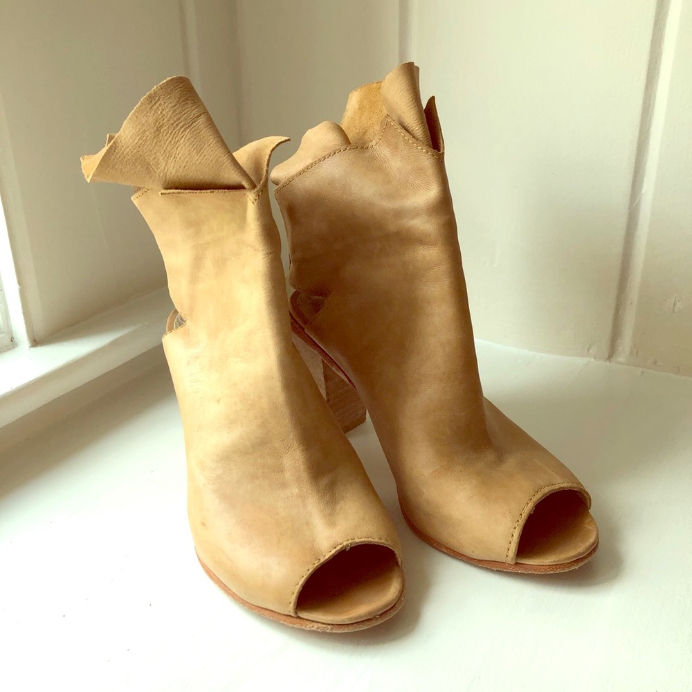 Free people leather shoes